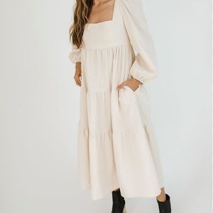 NWT tiered dress in oat color